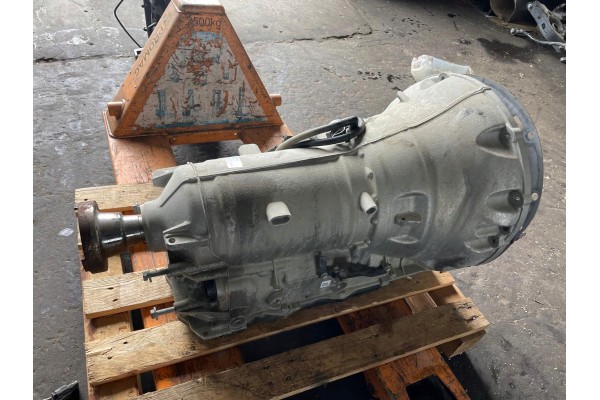 DODGE CHALLENGER CHARGER 2015 5 7 6 4 RT SRT SKRZYNIA BIEGOW AUTOMAT 8HP70 Part manufacturer Dodge OE