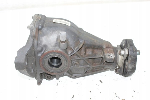 Rear reducer MERCEDES BENZ C Coupe C204 A2043500614 1 6L gasoline 115kW Part manufacturer Mercedes Benz OE