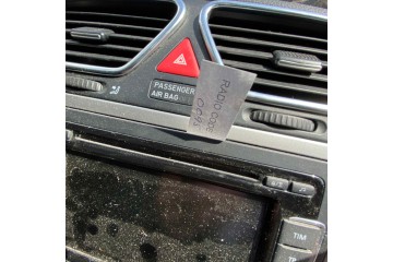 VOLKSWAGEN SCIROCCO (137) 2.0 TDI (103kW) BlueMotion