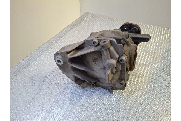 GENUINE BMW 3 F30 F35 F31 2014 Rear differential 7603746 Part manufacturer BMW OE