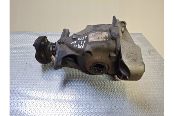GENUINE BMW 3 F30 F35 F31 2014 Rear differential 7603746 Car type passenger cars
