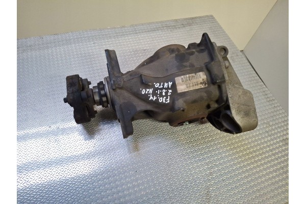 GENUINE BMW 3 F30 F35 F31 2014 Rear differential 7603746 Installation side rear