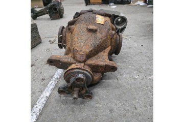 Rear differential BMW 3 E90 E91 7556674 2 47 Car type passenger cars