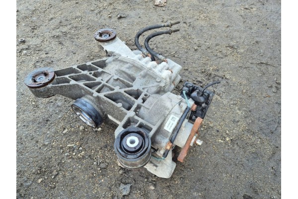 REAR BRIDGE DIFFERENTIAL SKODA KAROQ 2 0TDI 150KM MANUAL 0BR525010Q Installation side multipurpose