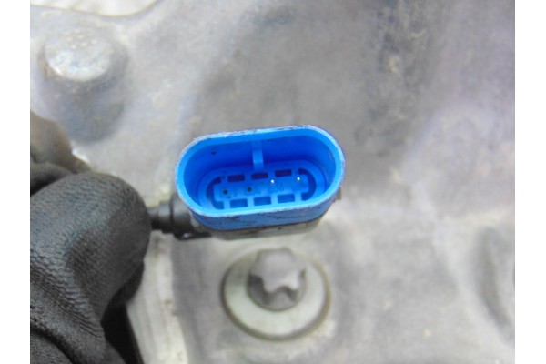 2460306 MANGUETA TRASERA IZQUIERDA MERCEDES-BENZ CLASE A (BM 176) A 180 CDI BlueEfficiency (176.012) 2014 2460306 189786 MERCEDE