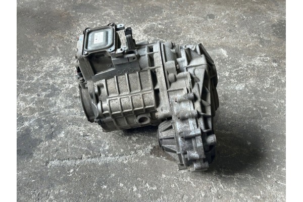 2019 Mitsubishi Outlander Rear differential F1E1A2B5Z Catalog number of the part F1E1A2B5Z