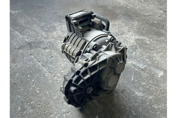 2014 Mitsubishi Outlander Rear differential F1E1A2B5Z Installation side multipurpose