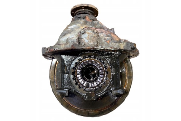 20587709 VOLVO Differential drive axle Packaging status replacement