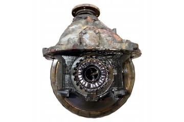 20587709 VOLVO Differential drive axle Packaging status replacement