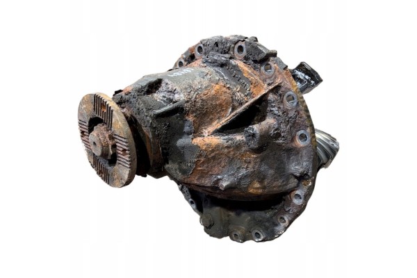20587709 VOLVO Differential drive axle Installation side front