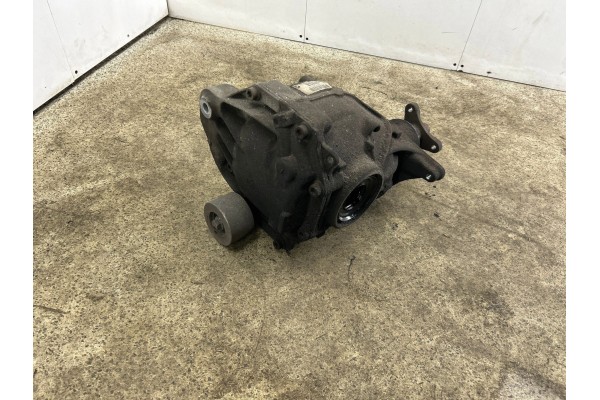 REAR DIFFERENTIAL BMW 6 F12 F13 7630828 Part manufacturer BMW OE
