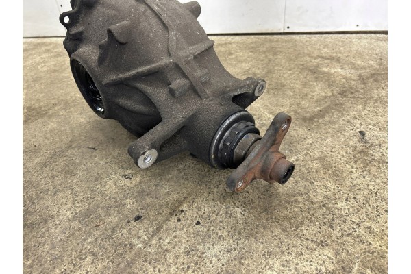 REAR DIFFERENTIAL BMW 6 F12 F13 7630828 Catalog number of the part 7630828