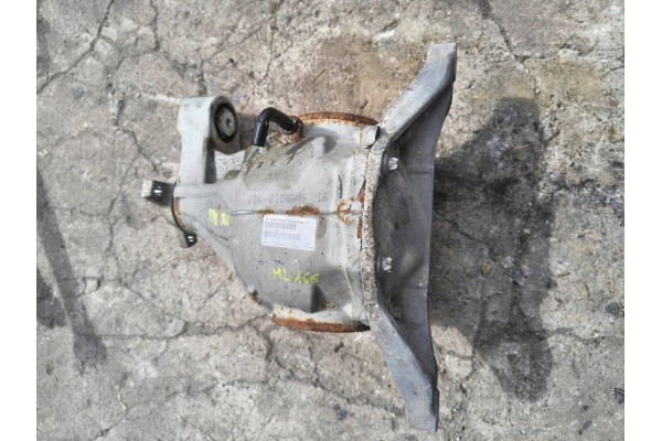 Rear differential Mercedes Benz ML W166 2104A06 gear ratio 3 27