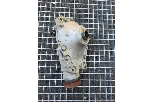 FRONT DIFFERENTIAL FRONT 2 47 BMW G20 G21 G30 G31 330D 530D XDRIVE 8635698