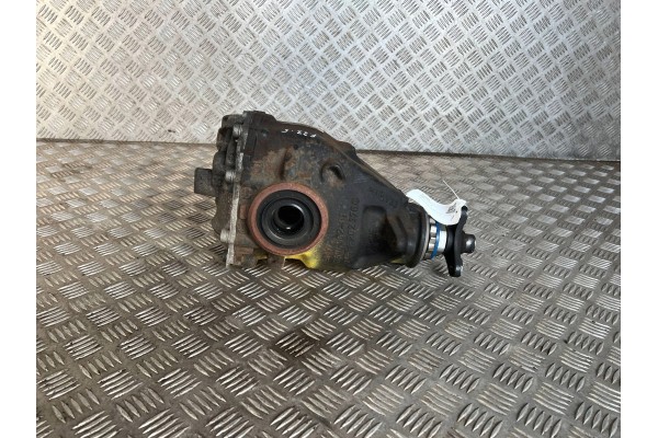 BMW 4 F32 F33 Rear differential 8485723 Catalog number of the part 8485723
