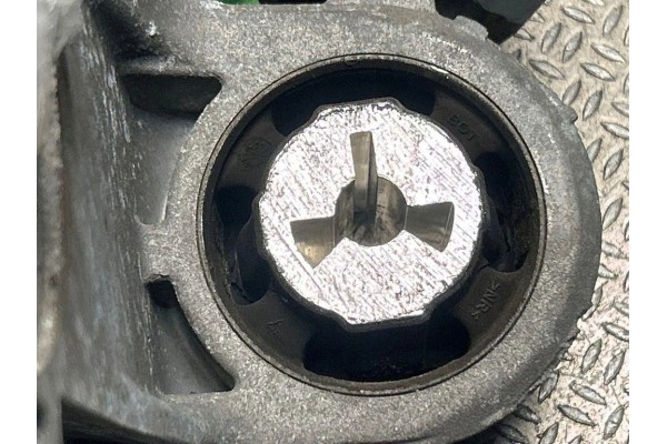Rear reducer PORSCHE PANAMERA 970 97035001002 3 6L gasoline 2016 Catalog number of the part 97035001002