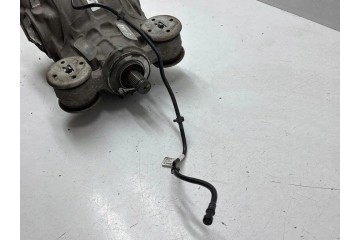 Rear reducer FORD USA L1MW4000LC 3 3L hybrid 210kW 2021 Catalog number of the part L1MW4000LC
