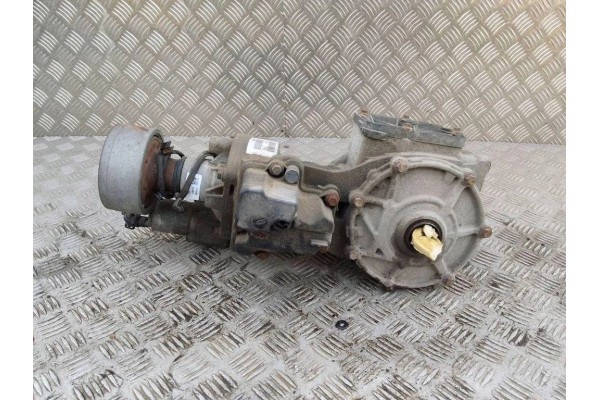 Rear reducer VOLVO 32240127 2 0L hybrid 2021 Car type passenger cars