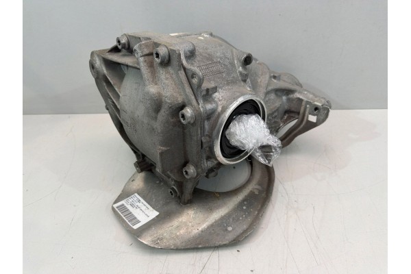 BMW 7 G11 G12 G30 BRIDGE DIFFERENTIAL REAR 3 08 8630826 Part manufacturer BMW OE