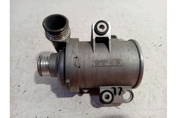 BMW 4 series Gran Coupe F36 2014 2016 Coolant 862509701 Packaging status original