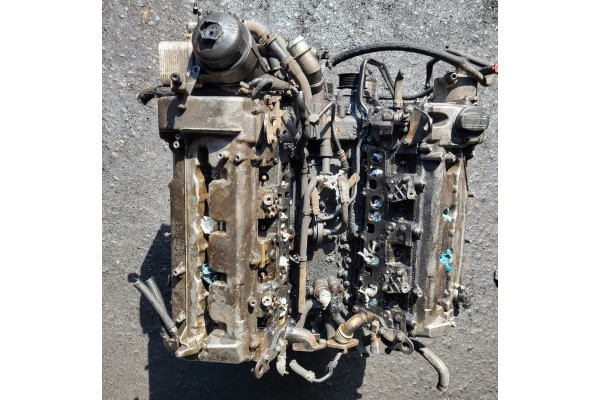 Engine 628 963 4 0 cdi V8 Mercedes W164 ML 420 450 Catalog number of the part Silnik 628 963 Mercedes W164 ML