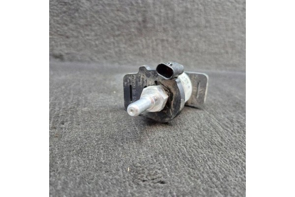Autonomous heating fuel pump AUDI 4M0261163E 2 97L hybrid 210kW Part manufacturer Audi OE