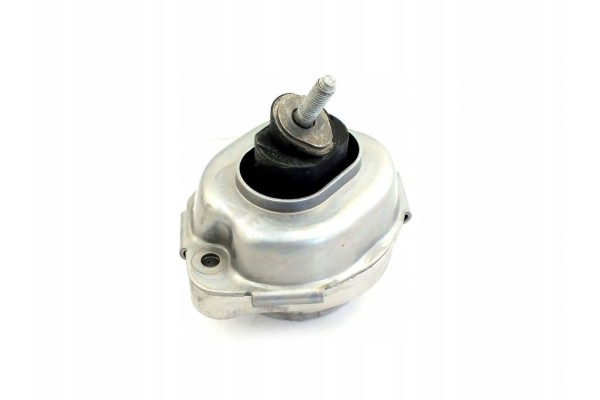 BMW X3 E83 M47N2 2 0d Engine Cushion Original L
