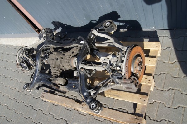 AUDI A6C8 station wagon Allroad 3 0TDI rear suspension swivel sled Catalog number of the part coalaparts 4k0505235ak