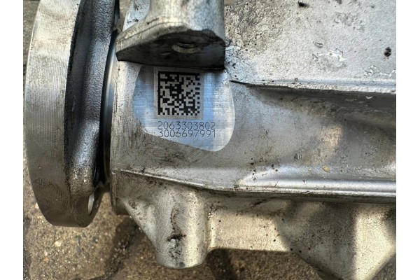 Front differential Mercedes C W206 2063303802 Part manufacturer Mercedes Benz OE