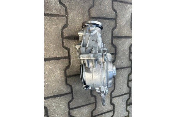 Front differential Mercedes C W206 A2063303702 Part manufacturer Mercedes Benz OE