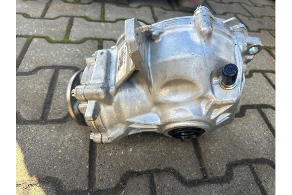 Front differential Mercedes Benz CLS C218 AMG A2213307701 Part manufacturer Mercedes Benz OE