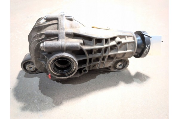 2009 Mercedes Benz ML W164 Front differential A1643302102 Catalog number of the part A1643302102