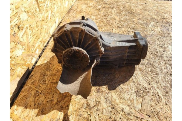 Rear reducer VW PASSAT B5 3B2 CUG 2 8L gasoline 142kW 1999 Catalog number of the part CUG