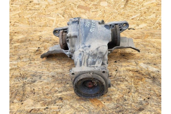 Rear reducer AUDI A6 4F2 C6 120905 3 0L diesel 171kW 2007