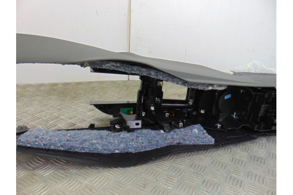 9820860980 APOYABRAZOS CENTRAL DS 3 CROSSBACK Performance Line 9820860980 196767 DS - 1