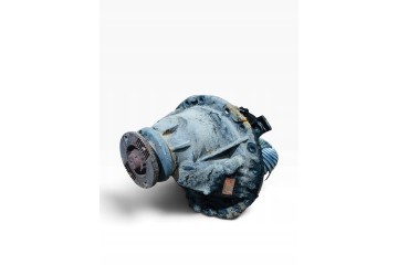 20864070 VOLVO Differential drive axle Installation side front