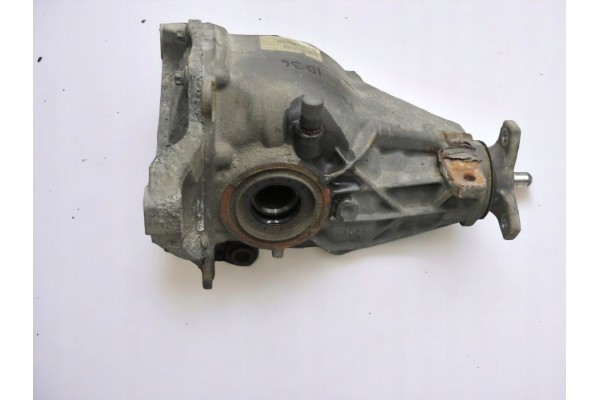 Rear differential Mercedes Benz Class C W204 2007 2013 A2043506614 Part manufacturer Mercedes Benz OE