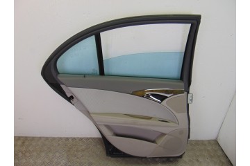 AZUL OSCURO PUERTA TRASERA IZQUIERDA MERCEDES-BENZ CLASE E (BM 211) BERLINA E 220 CDI (211.008) 2006 AZUL OSCURO 197262 MERCEDES