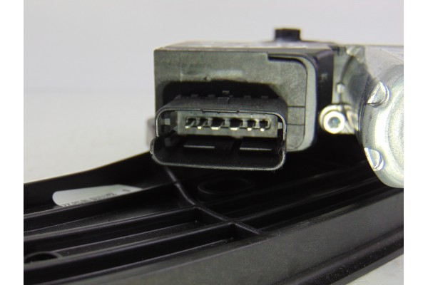 9830388880  ELEVALUNAS TRASERO DERECHO PEUGEOT 3008 Active 9830388880 198101 PEUGEOT - 2