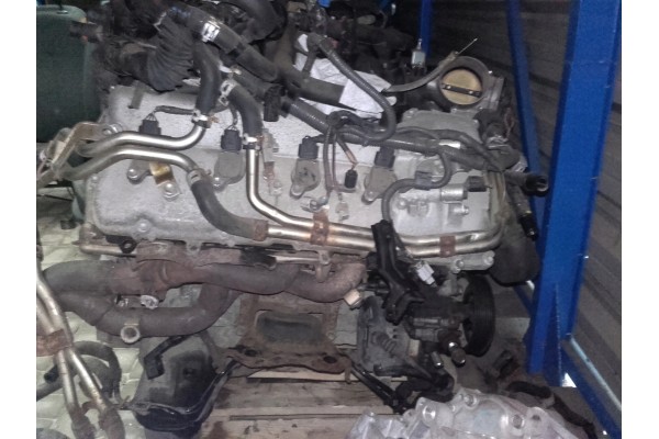 ENGINE TOYOTA LAND CRUISER 200 TUNDRA 5 7 PETROL V8 3UR Part manufacturer Toyota OE