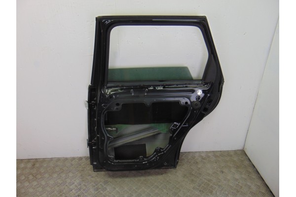 NEGRA PUERTA TRASERA DERECHA VOLVO V50 FAMILIAR