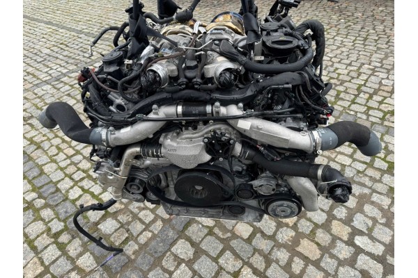 COMPLETE ENGINE AUDI RS6 RS7 C8 4K DYG 4 0 4 0 TFSI 10 Tys KM Catalog number of the part SILNIK KOMPLETNY AUDI RS6 RS7 C8 4K DYG