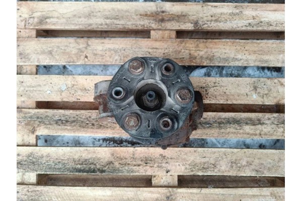 Rear reducer JAGUAR S TYPE X200 GJS40015 2 5L gasoline 147kW 2003 Catalog number of substitutes 2R8W4384BA