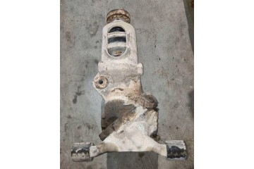 Rear reducer VOLVO XC70 CROSS COUNTRY 01023744 2 4L gasoline 147kW 2001 Part manufacturer Volvo OE