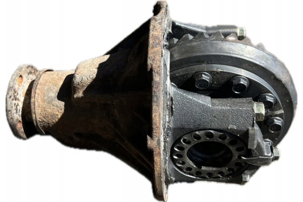 Rear differential Suzuki Grand Vitara FT GT 1998 2003 2730086841 Part manufacturer Suzuki OE