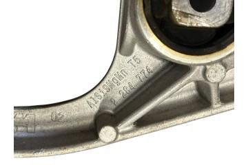 BMW SERIES 4 Rear differential handle for mounting differential OEM 2284774 Catalog number of the part U007901