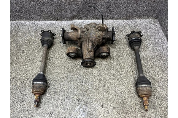 Bridge differential rear Grand Vitara 2 II 2 7 V6 2x4 RWD rear drive