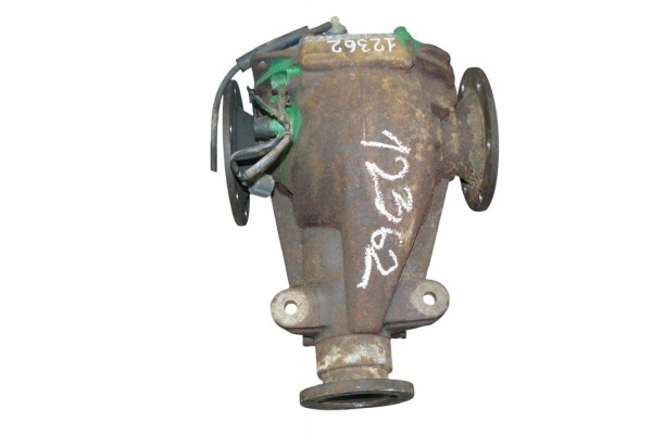 Rear differential Mitsubishi Pajero III V60 V70 2000 2007 3501A298 Car type passenger cars