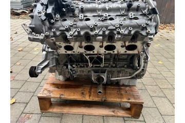 MERCEDES S COUPE W217 63 AMG 6 3 ENGINE M157 985 157985 Car type passenger cars