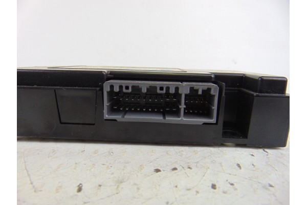 05064484AD MODULO ELECTRONICO JEEP GRAND CHEROKEE (WH) 3.0 CRD Laredo 2007 05064484AD 199069 JEEP - 2